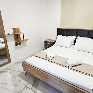https://mimis-sunny-beach-apartment.hotelsatayianapa.com