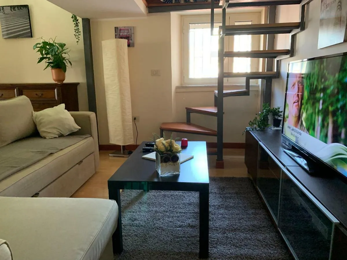 Di Sarno'S Guest House Appartamento Naples Apartment